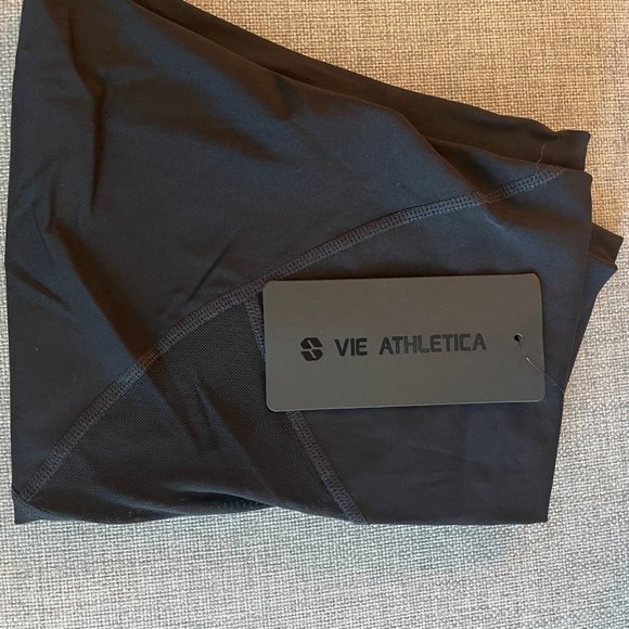 Designer Brand | Triumph Legging - Picture 9 of 10